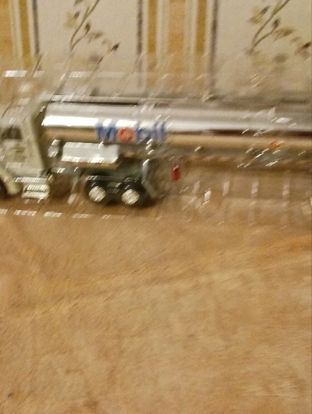Mobil 1997 Limited Edition Toy Tanker Truck - White